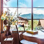 Simple And Rustic - In Historic House Wilderswil