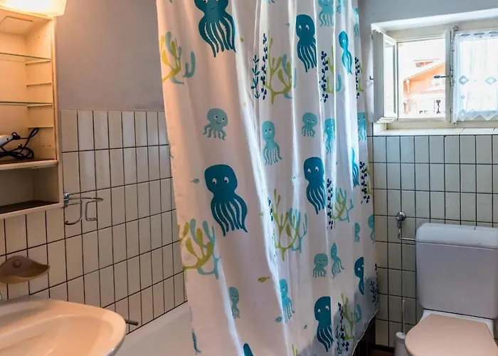 Simple And Rustic - In Historic House דירה וילדרסויל