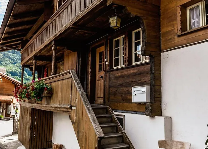 דירה Simple And Rustic - In Historic House