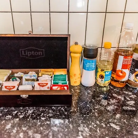 Simple And Rustic - In Historic House Апартаменты Вильдерсвиль