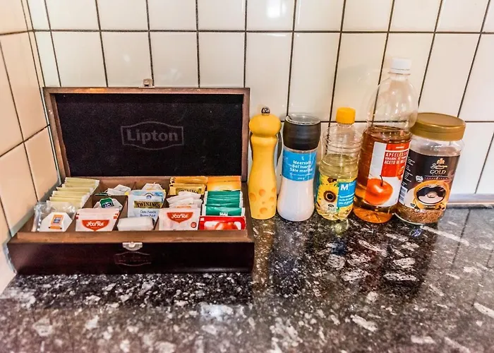 Simple And Rustic - In Historic House 公寓 维尔德斯韦尔